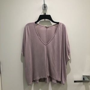 Aritzia Wilfred Free tshirt